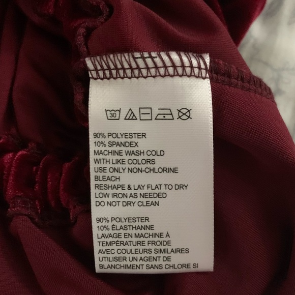 Velvet Tie-Front Cropped Top - Picture 6 of 6